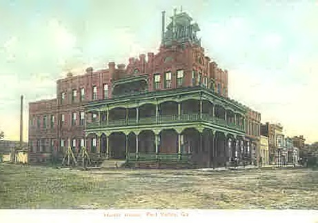 The grand old Harris House (circa 1910), later remodeled and renamed Winona Hotel